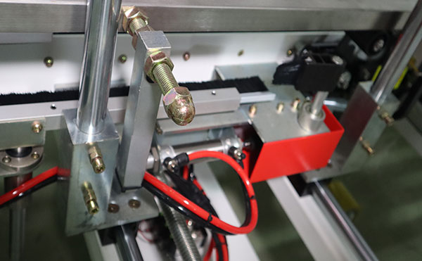 自动折盖封箱机,封箱机,封箱机厂家,yl23411永利集团官网