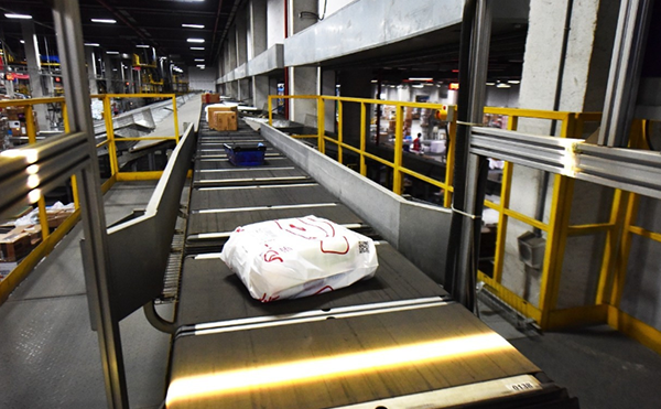 DWS物流设备_扫码称重量方一体机_快递包裹分拣机