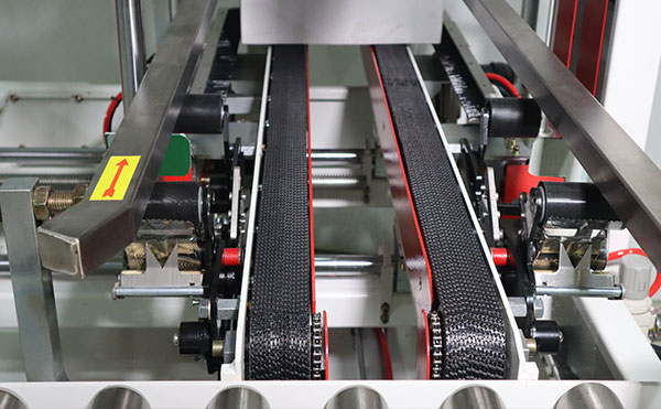 全自动角边封箱机,角边封箱机,封箱机